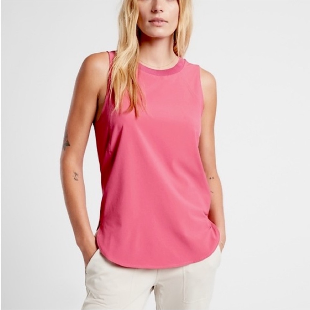 NWT Athleta Zephyr Refined Tank in Bright Pink size XS